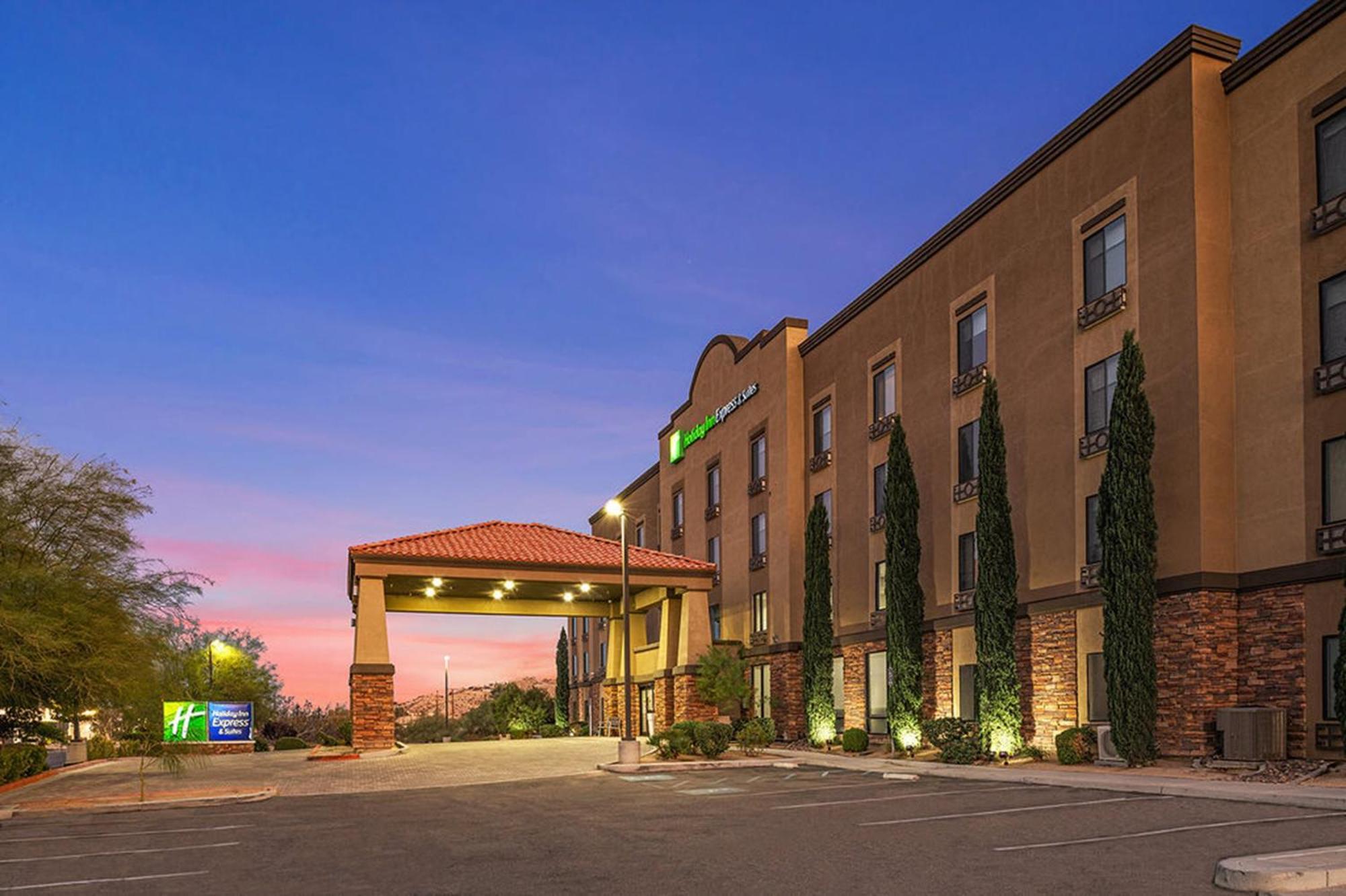 Holiday Express & By Ihg Twentynine Palms