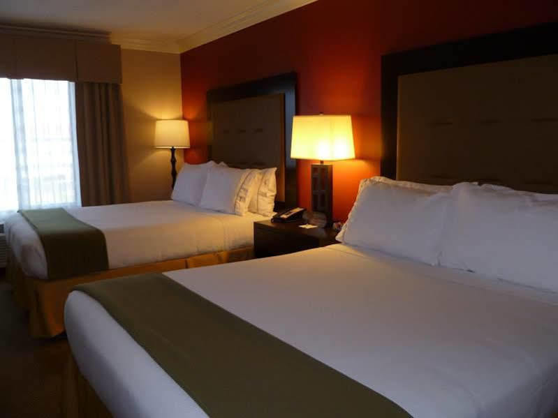 Express & By Ihg Hotel Twentynine Palms